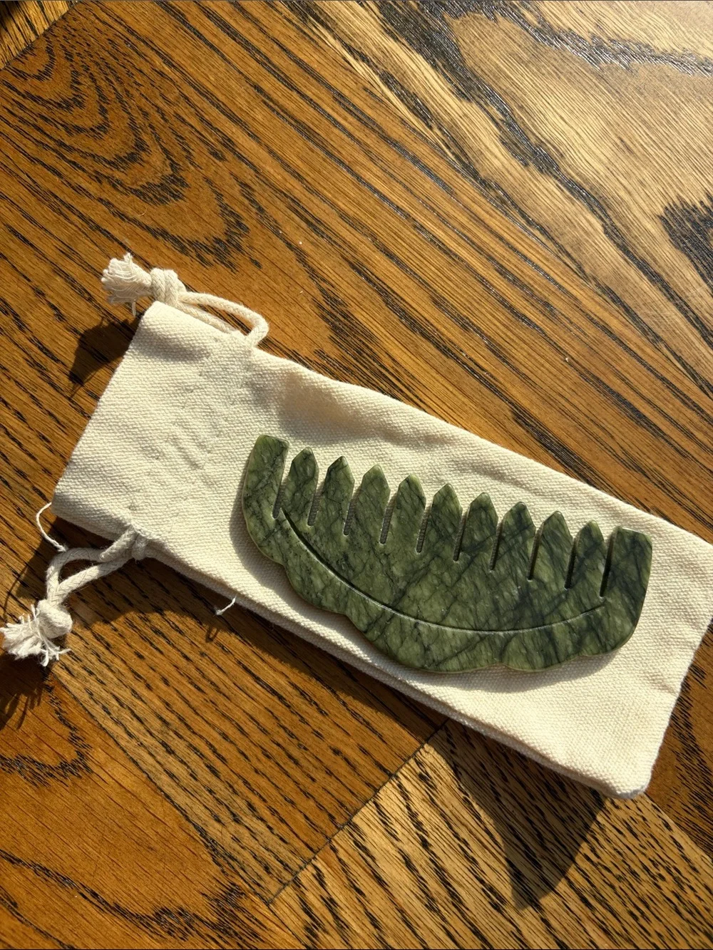 NWOT grace & stella Green Marble Wide-Tooth Jade Comb